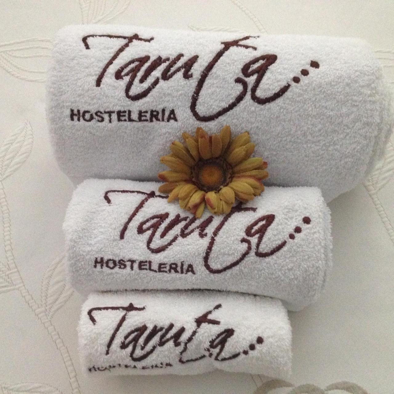 Hostal Alba Taruta Γουαδελούπη Εξωτερικό φωτογραφία