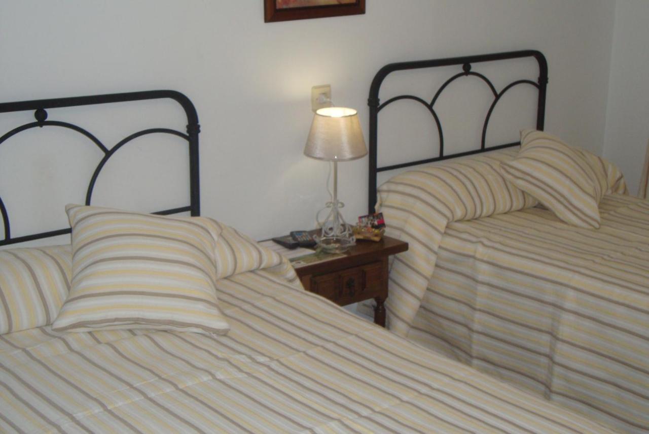 Hostal Alba Taruta Γουαδελούπη Εξωτερικό φωτογραφία